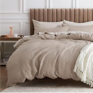 Waffle knit king size neutral duvet (Bedsure) 2 king shams in the color Kahki